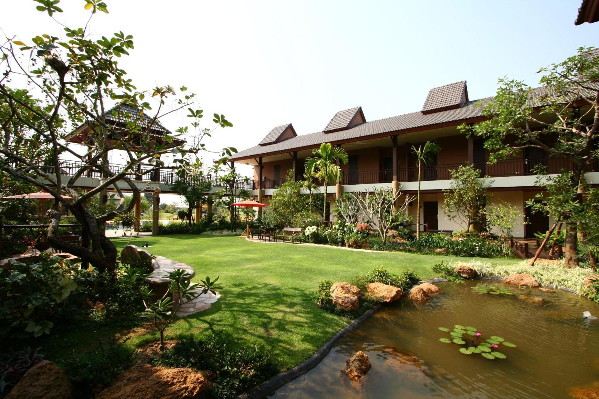 Mae Jo Golf Resort & Spa Ban Ban San Sai Exterior foto