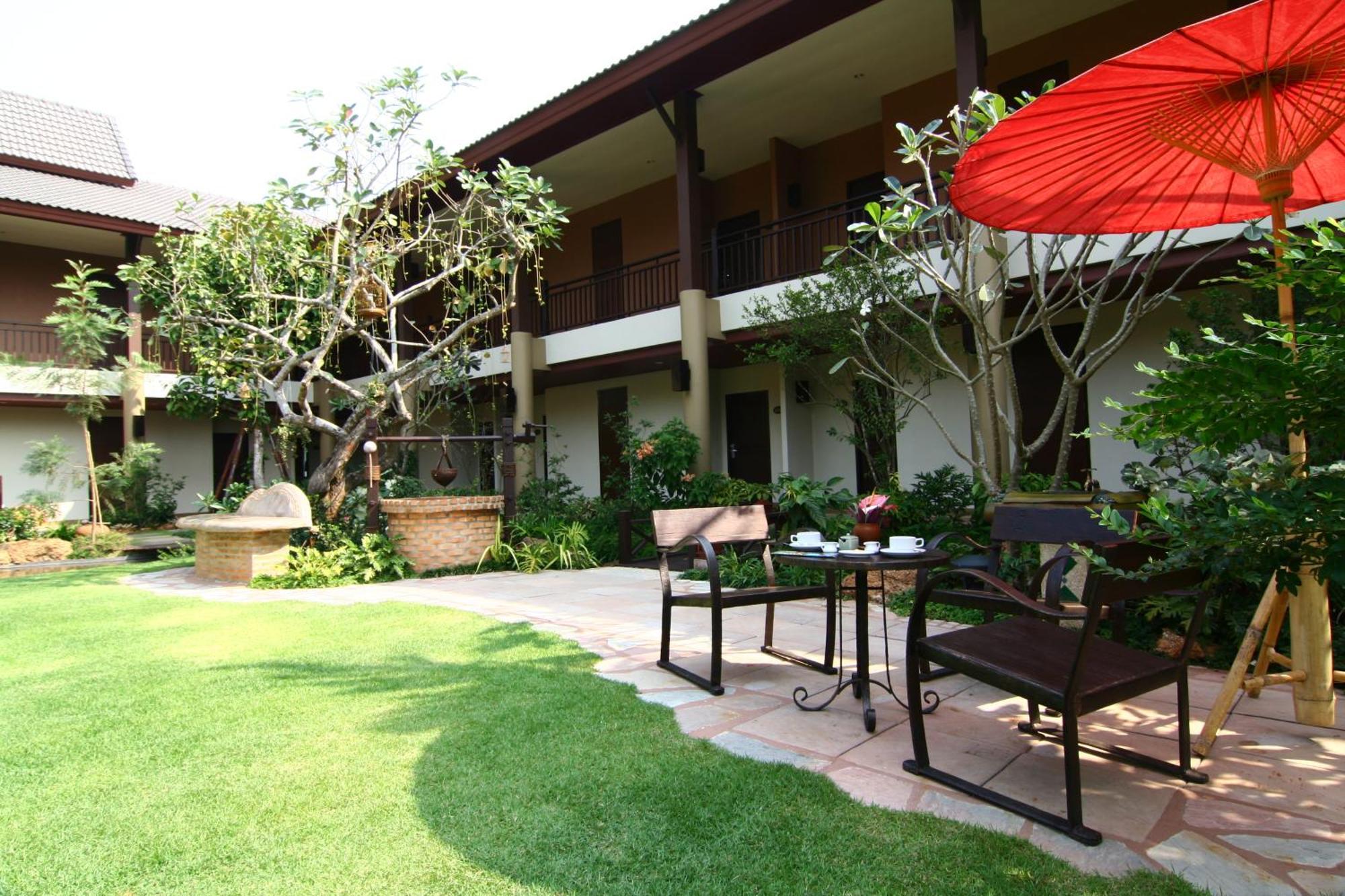 Mae Jo Golf Resort & Spa Ban Ban San Sai Exterior foto